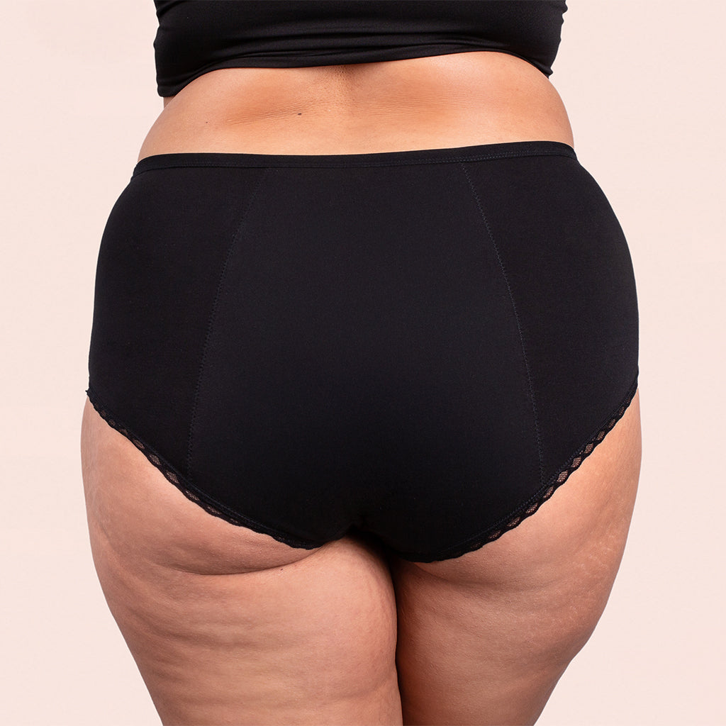 Taynie Deluxe ultra schwarz Curvy